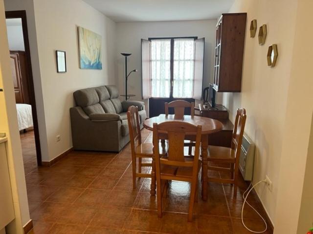 קומיאס Apartamentos Club Condal מראה חיצוני תמונה