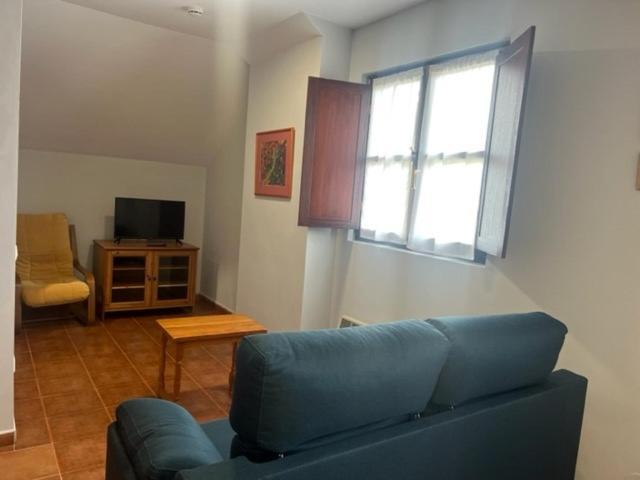 קומיאס Apartamentos Club Condal מראה חיצוני תמונה